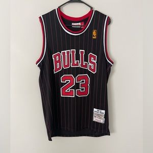 Men’s Chicago Bulls jersey